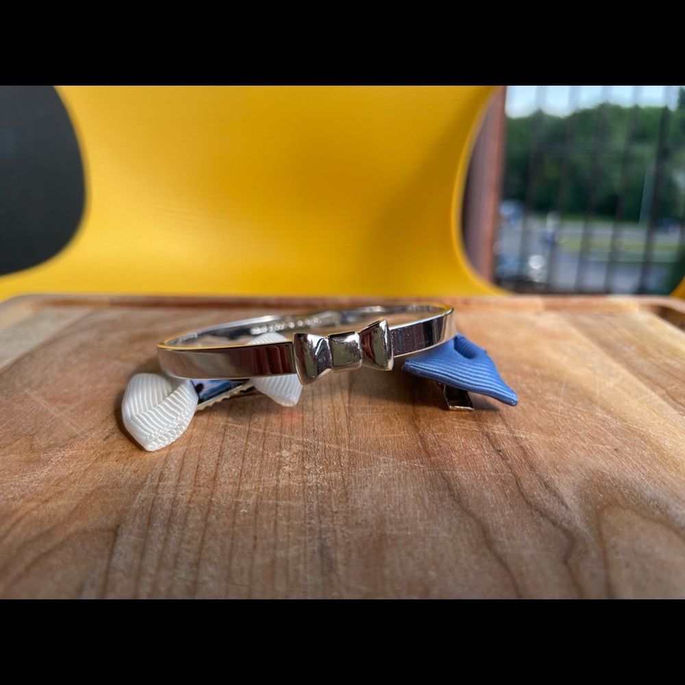 Kate spade silver bow bangle